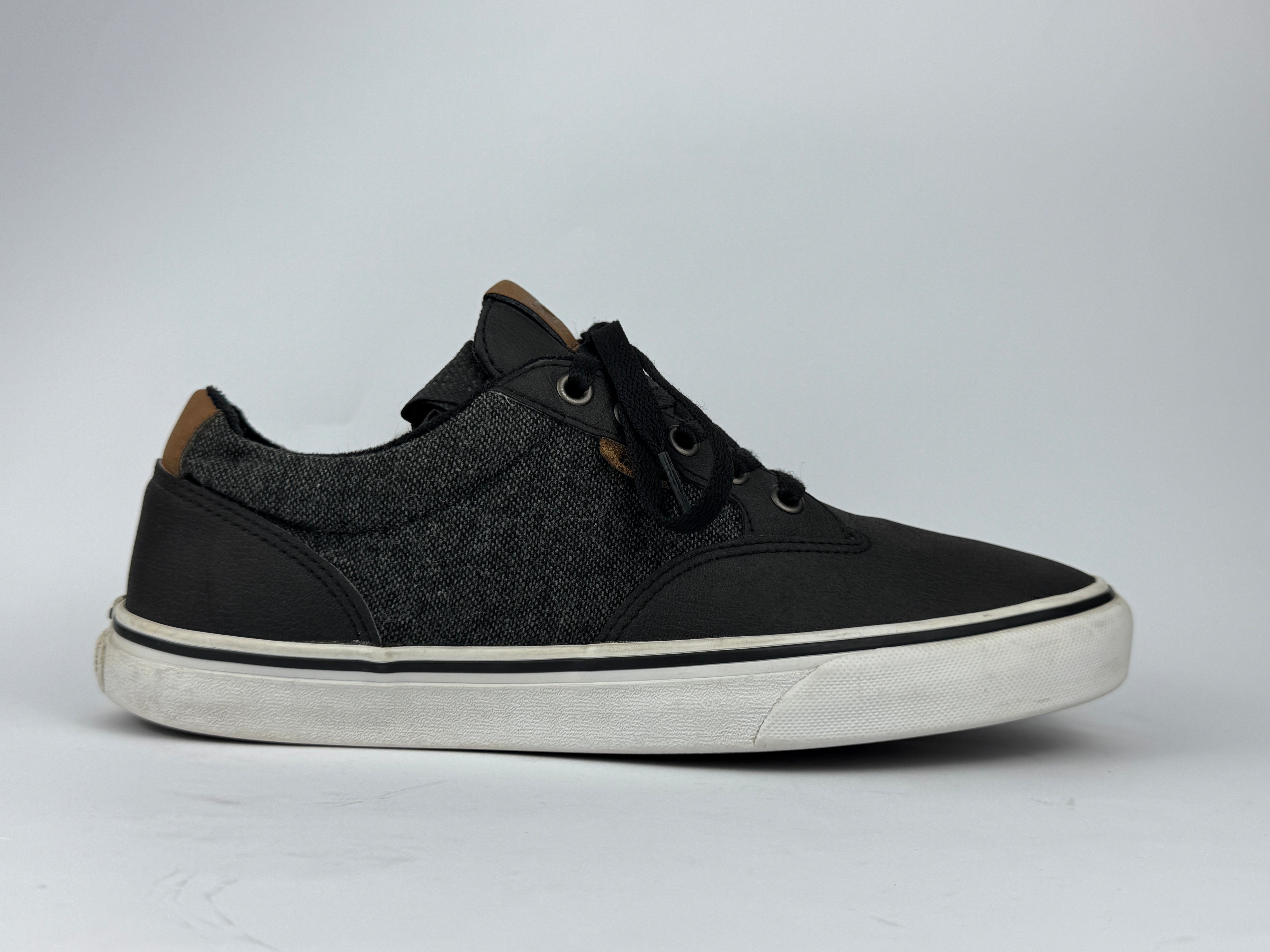 VANS FAUX LEATHER