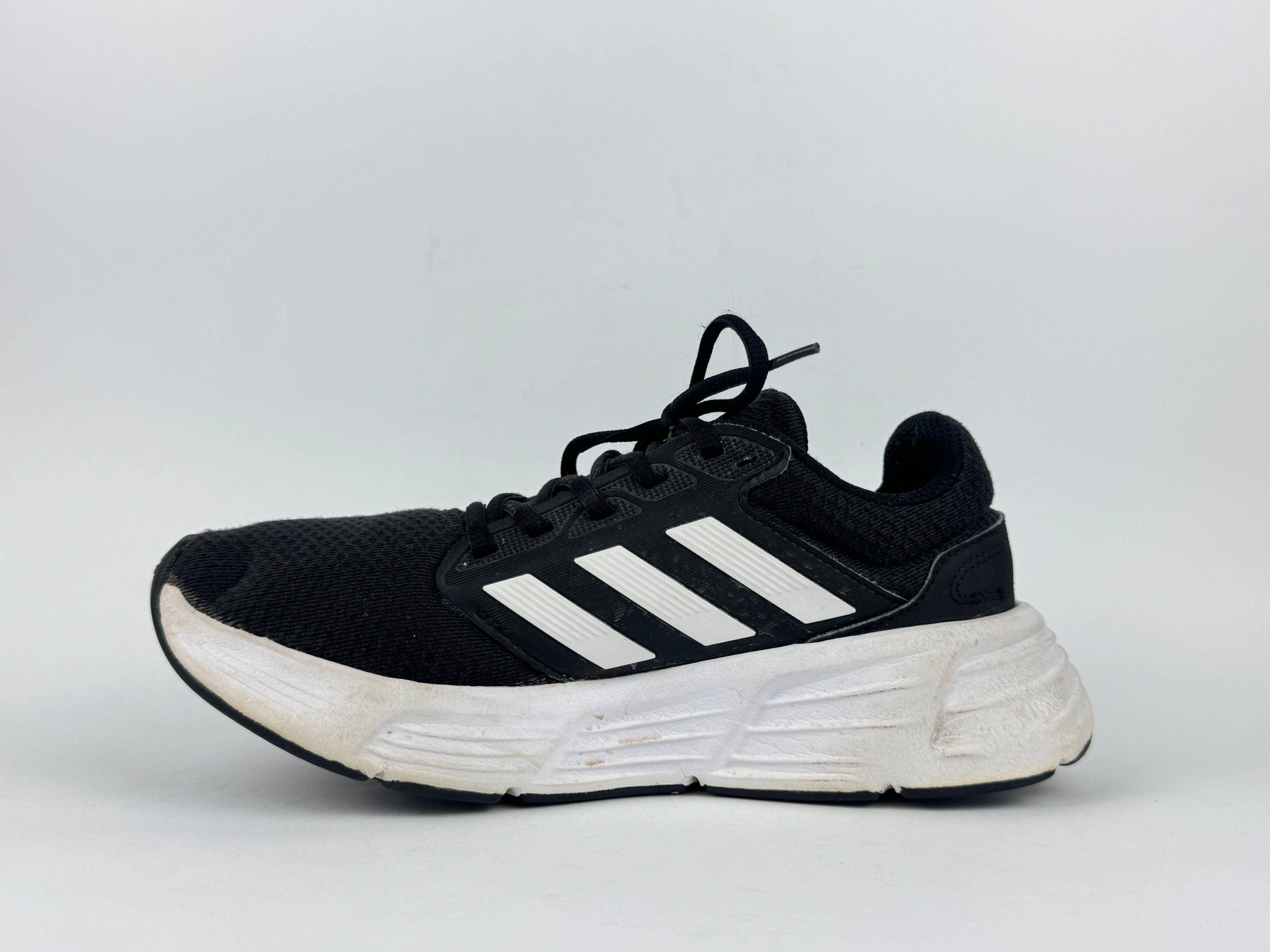 Adidas Galaxy 6 running