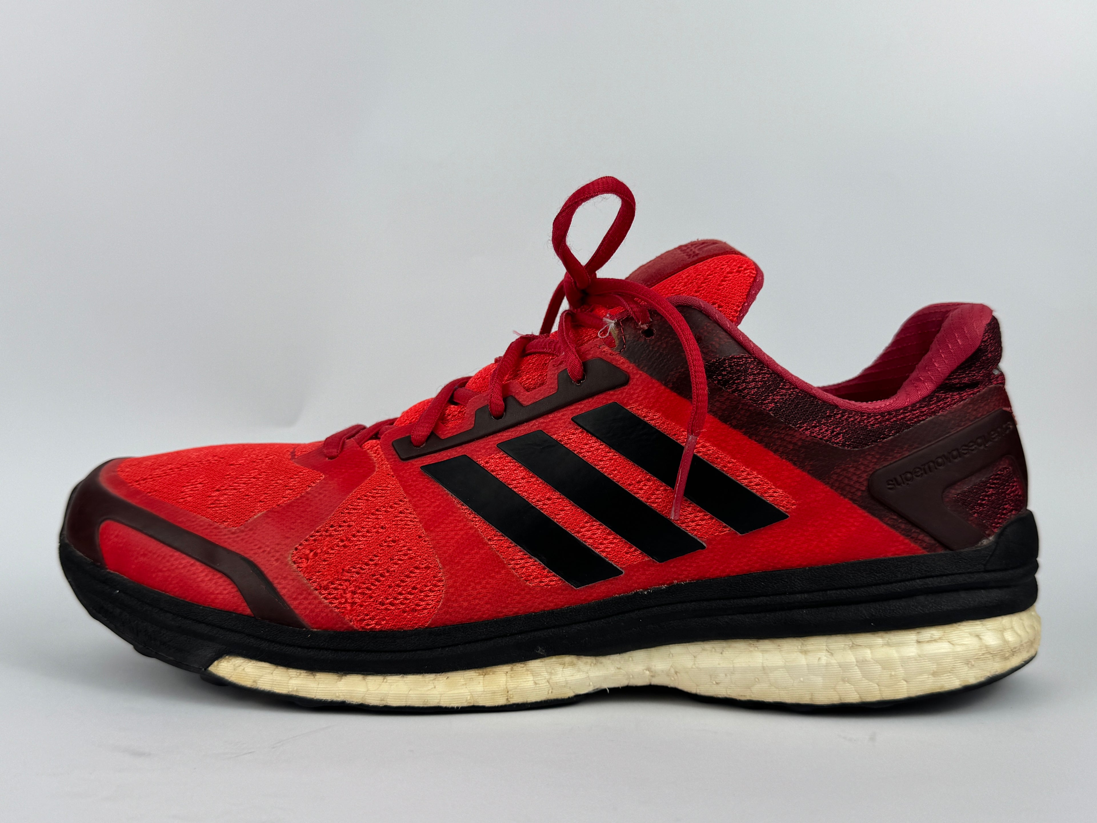 ADIDAS SUPERNOVA
