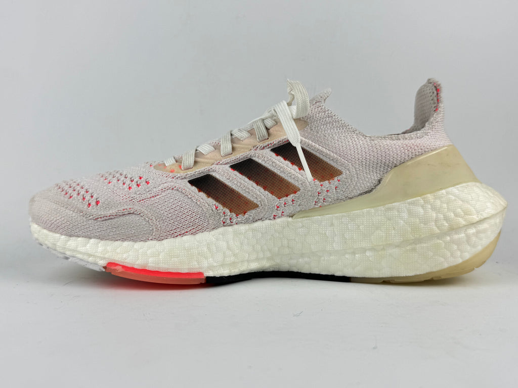 Adidas Ultraboost 22