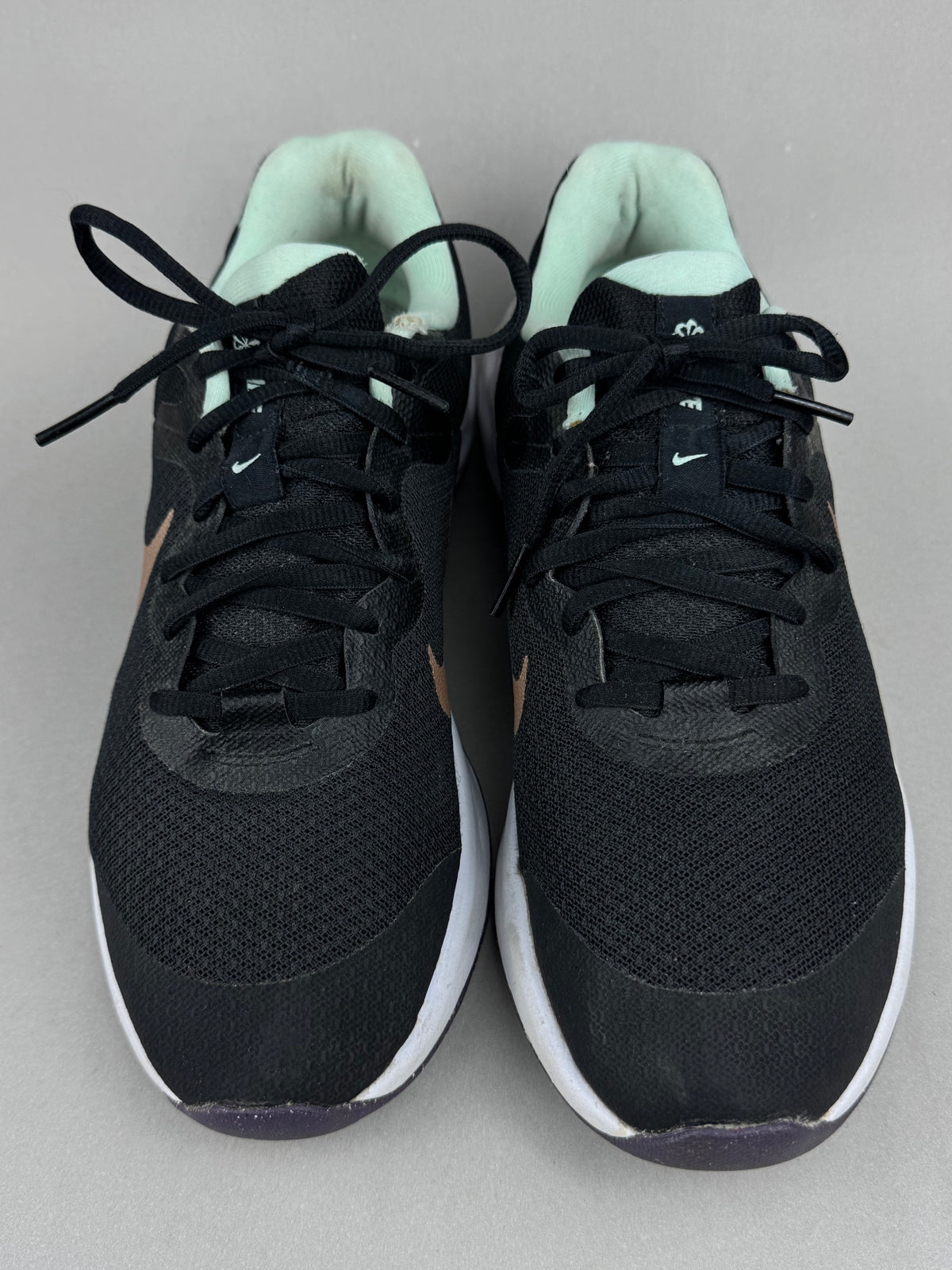 Nike Revolution 6 NN