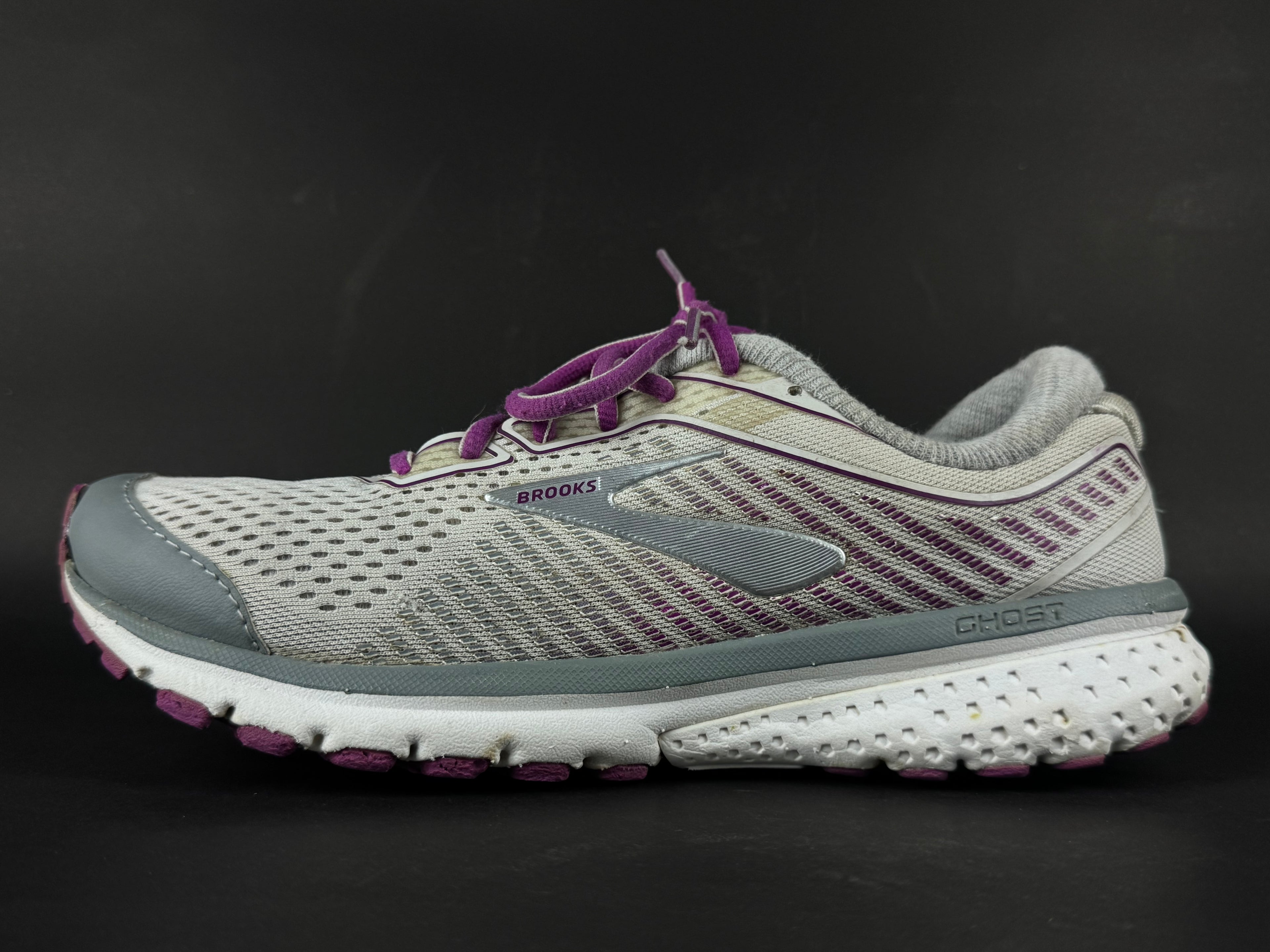 Brooks Ghost 12