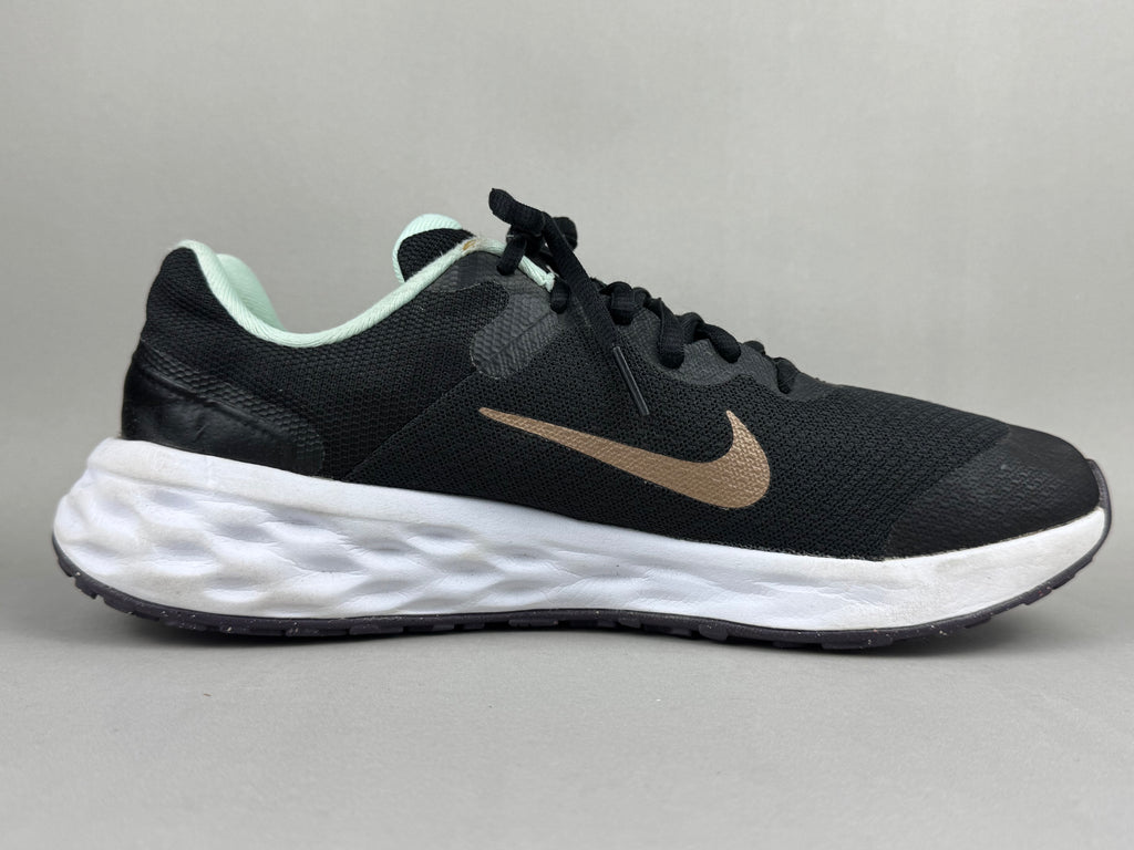 Nike Revolution 6 NN