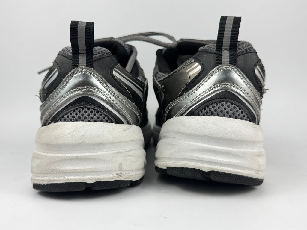 Avia 5000[UK9.5]