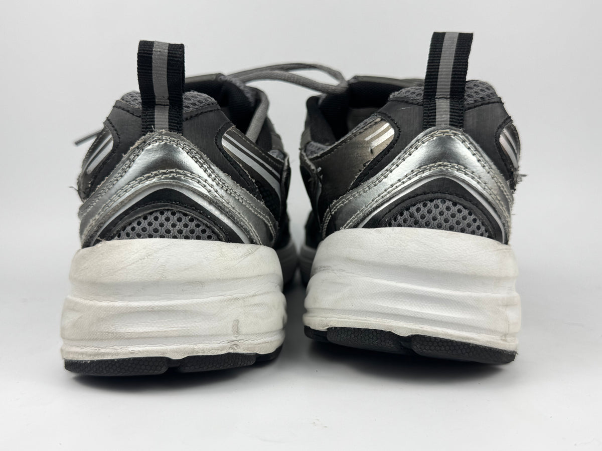 Avia 5000[UK9.5]