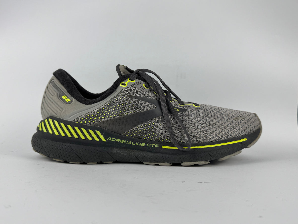 Brooks Adrenaline