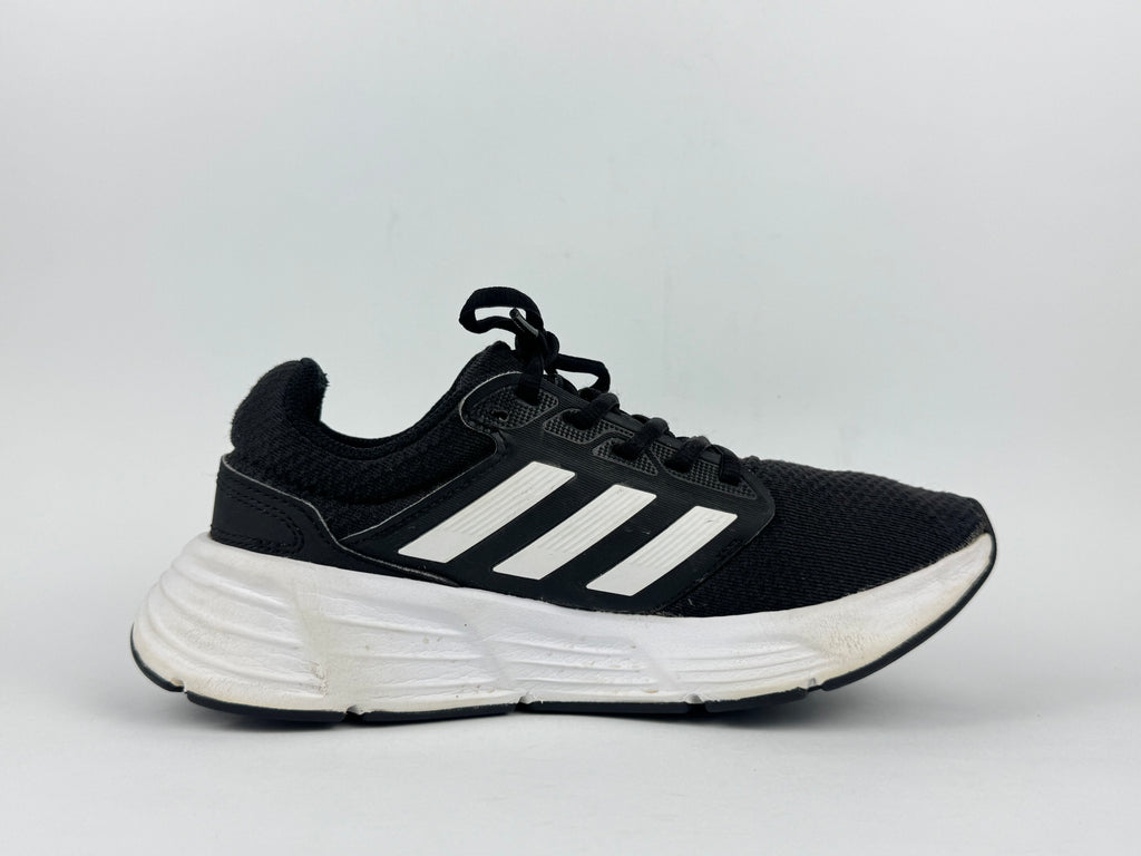 Adidas Galaxy 6 running
