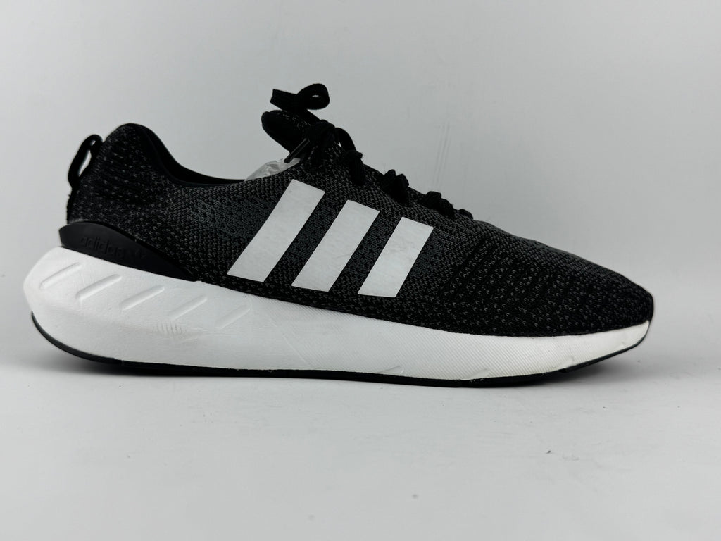 Adidas Swift Run 22