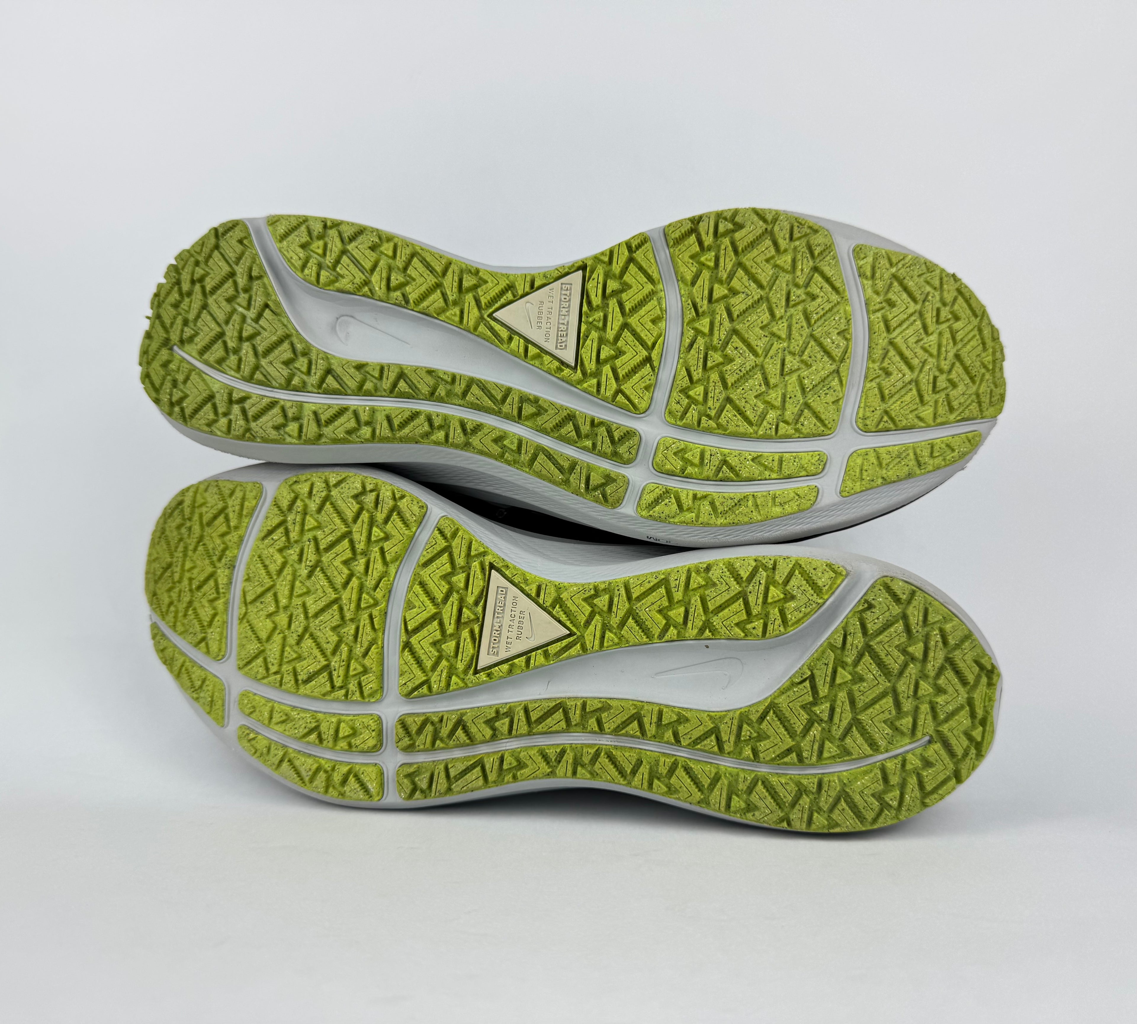 NIKE AIR ZOOM PEGASUS