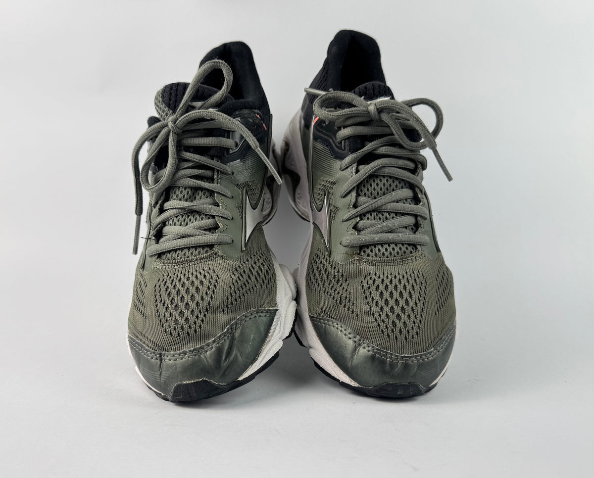 Mizuno Wave Inspire