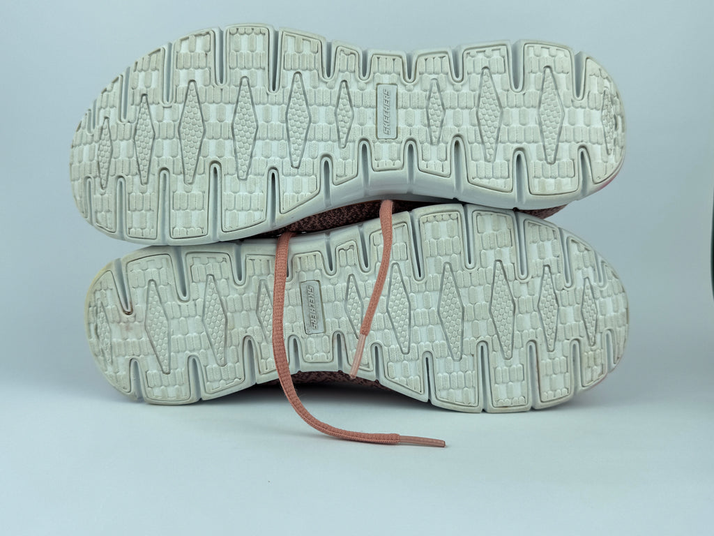 Sketchers Light Weight