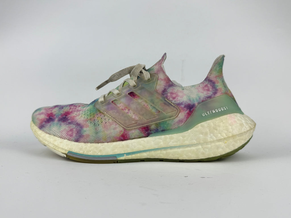 Adidas UltraBoost 21