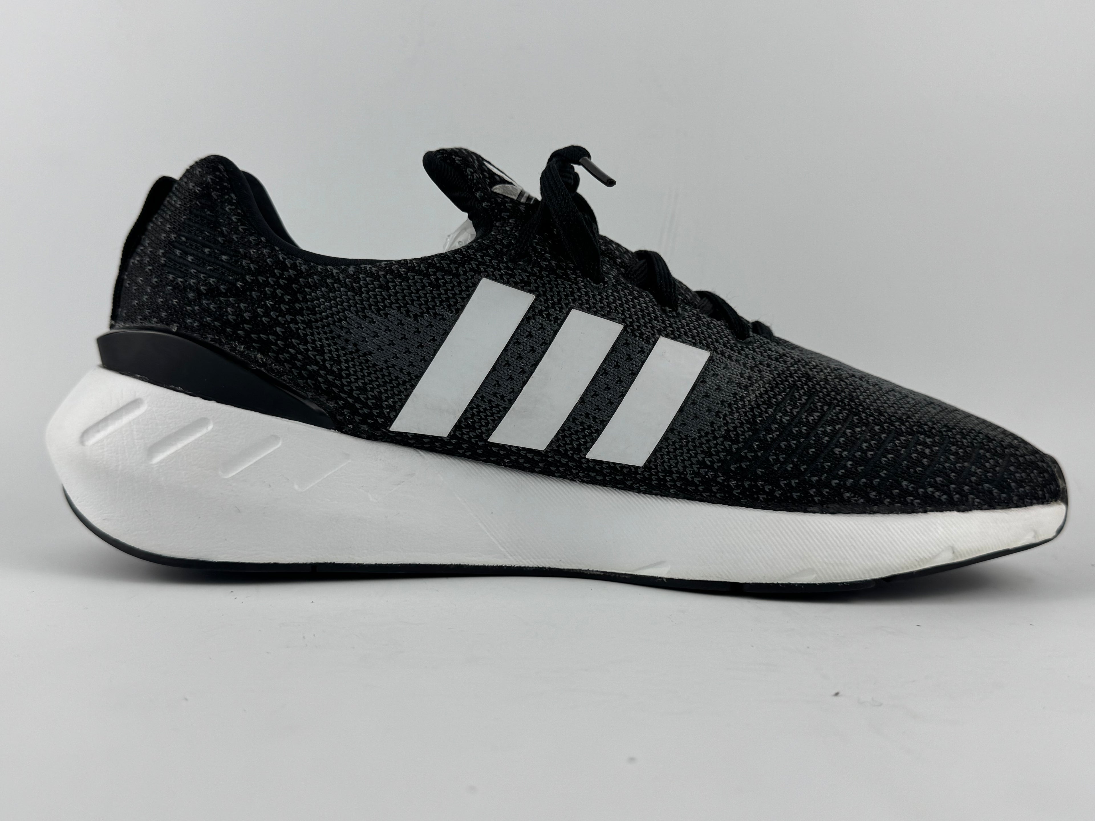 Adidas Swift Run 22