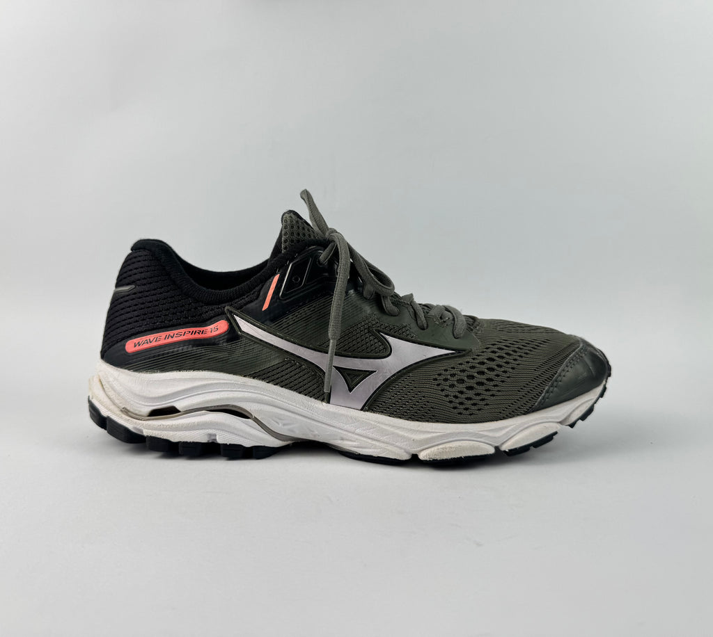 Mizuno Wave Inspire