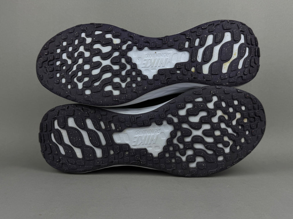 Nike Revolution 6 NN