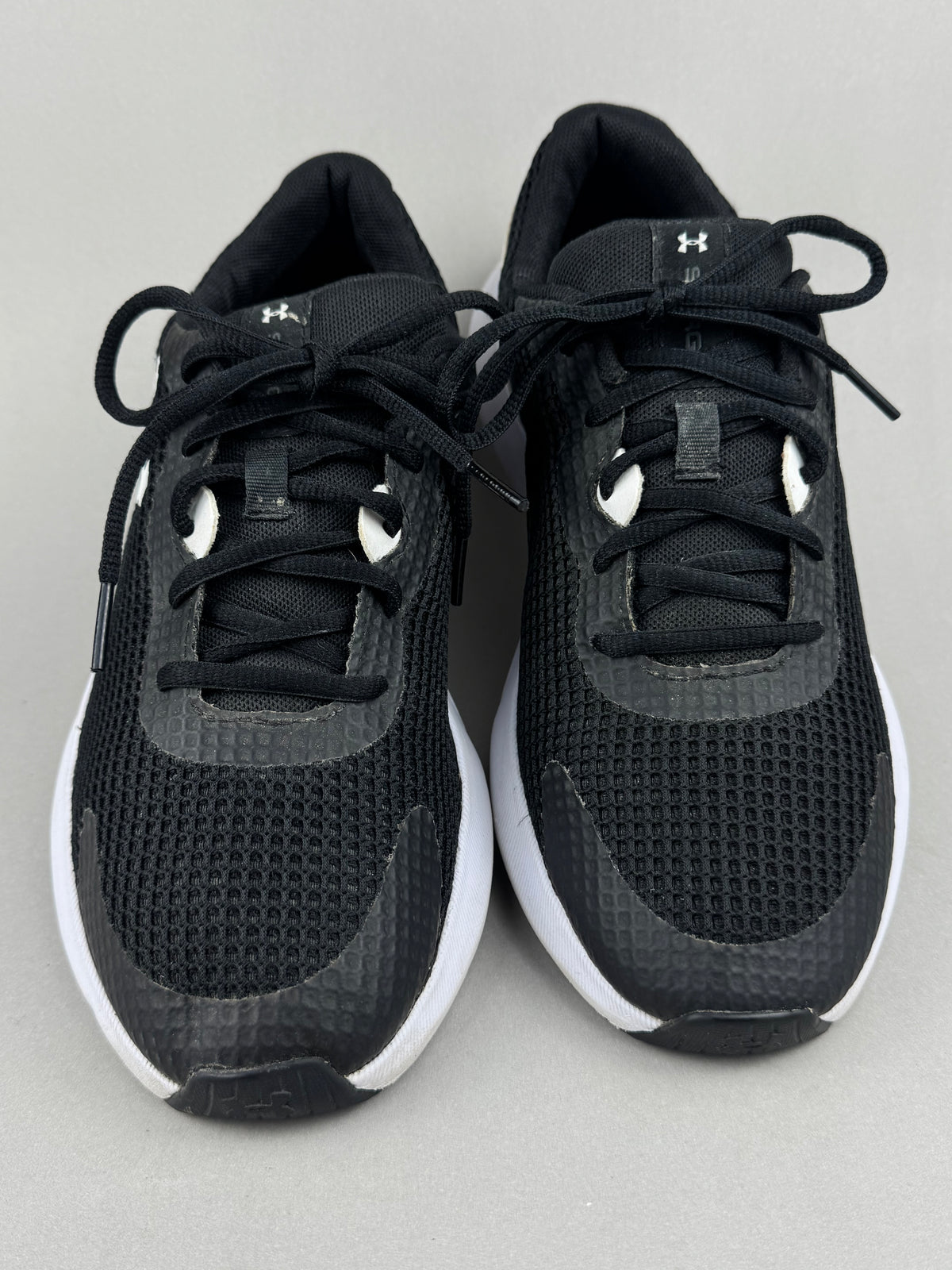 Under Armour Surge 3