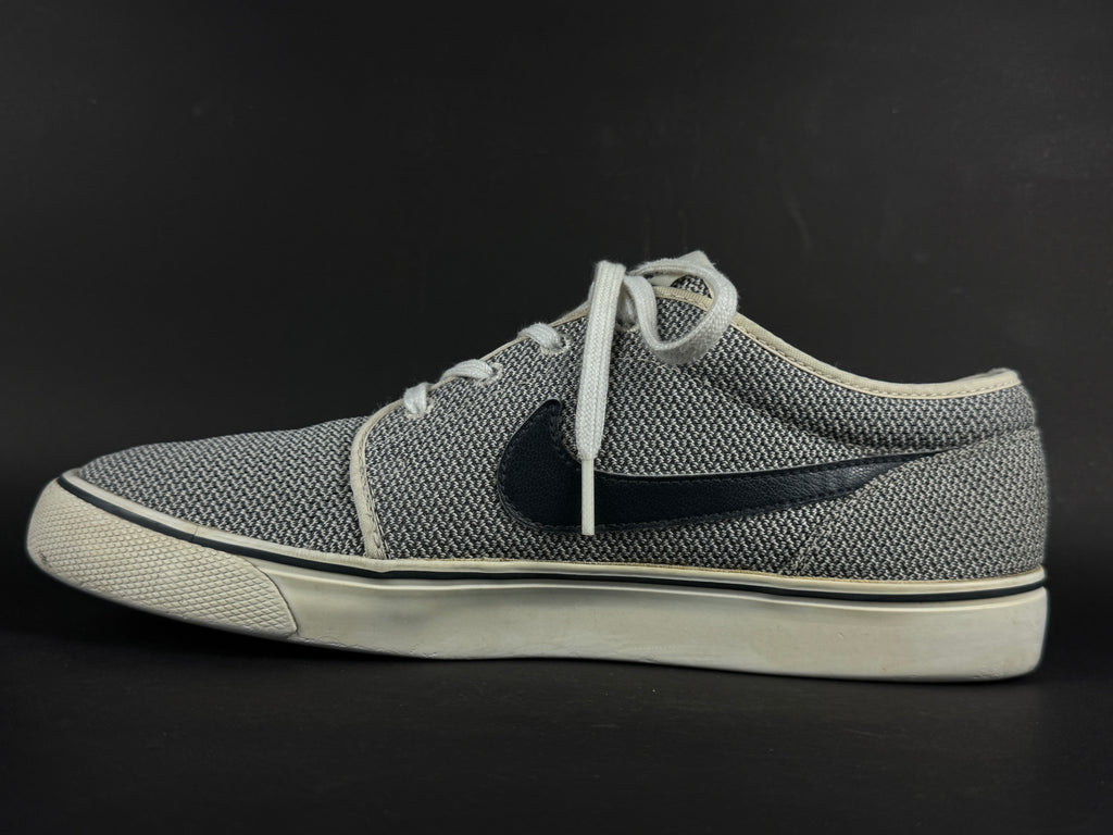 Nike Toki Low TXT