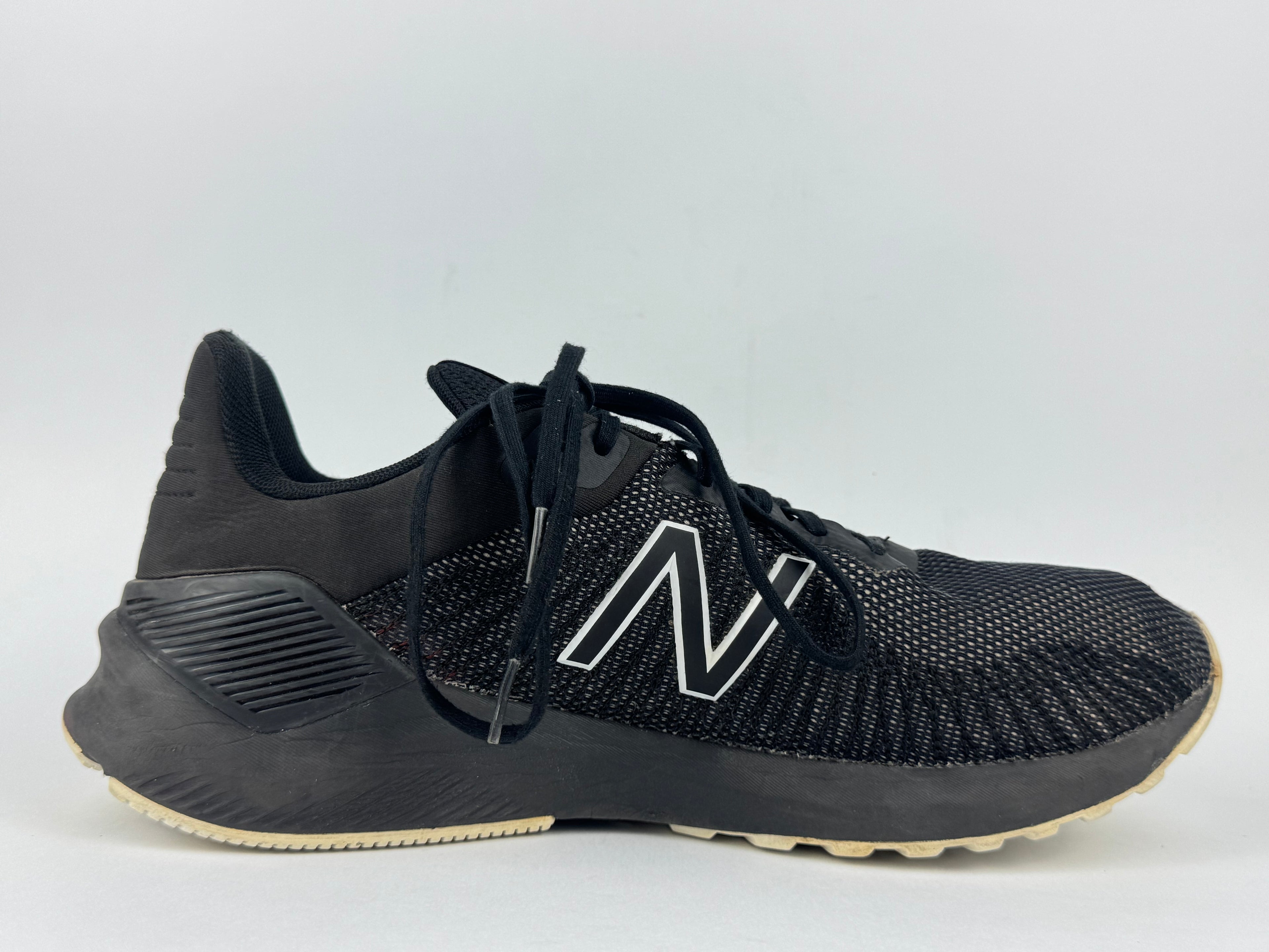 New Balance Men's Ventr V1 Running
