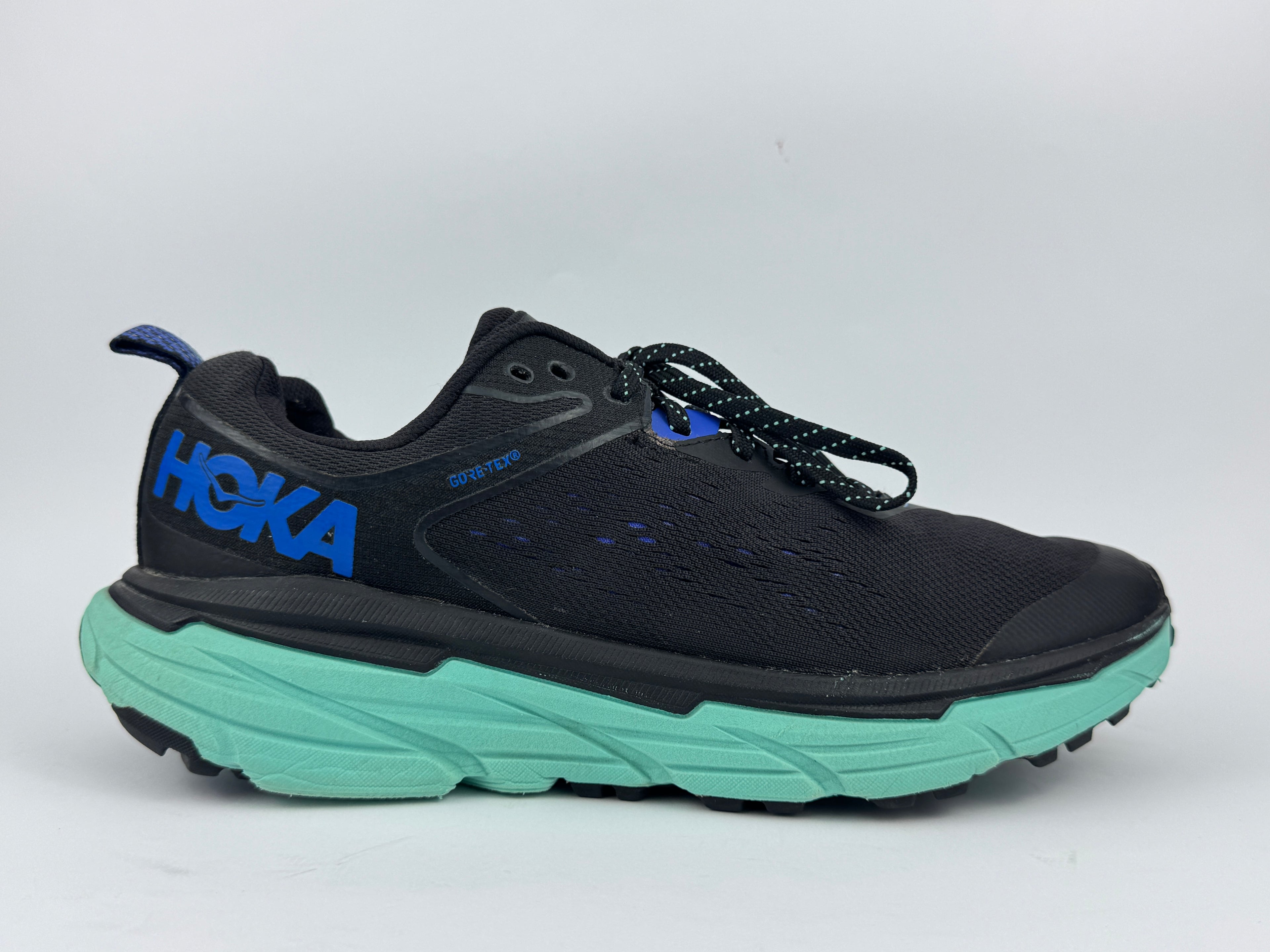 HOKA ONE CHALLENGER ATR 6