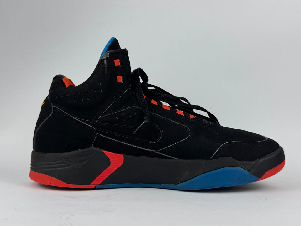 NIKE AIR FLIGHT LITE